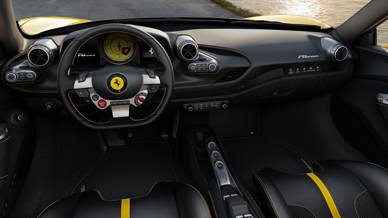 Ferrari F8 Spider - Cockpit