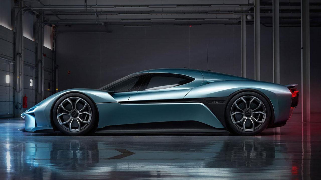 NIO eP9 - in Silber
