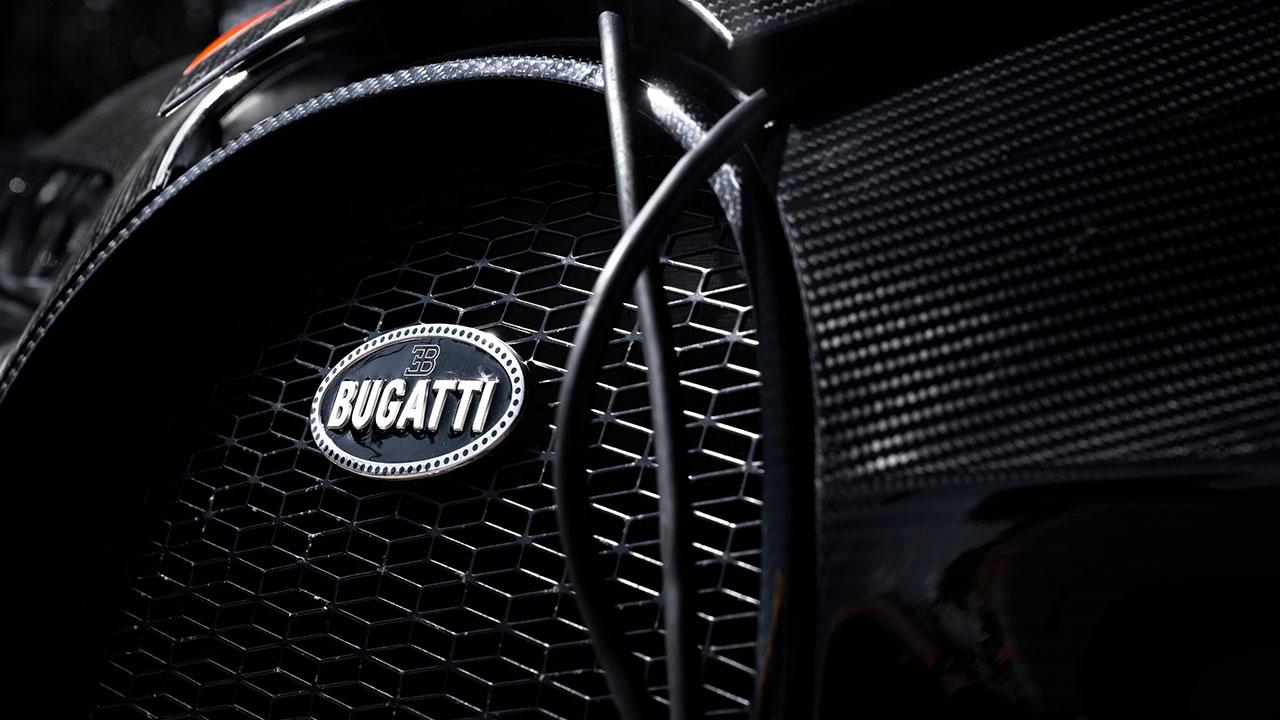 Bugatti Chiron Super Sport 300+ - Logo