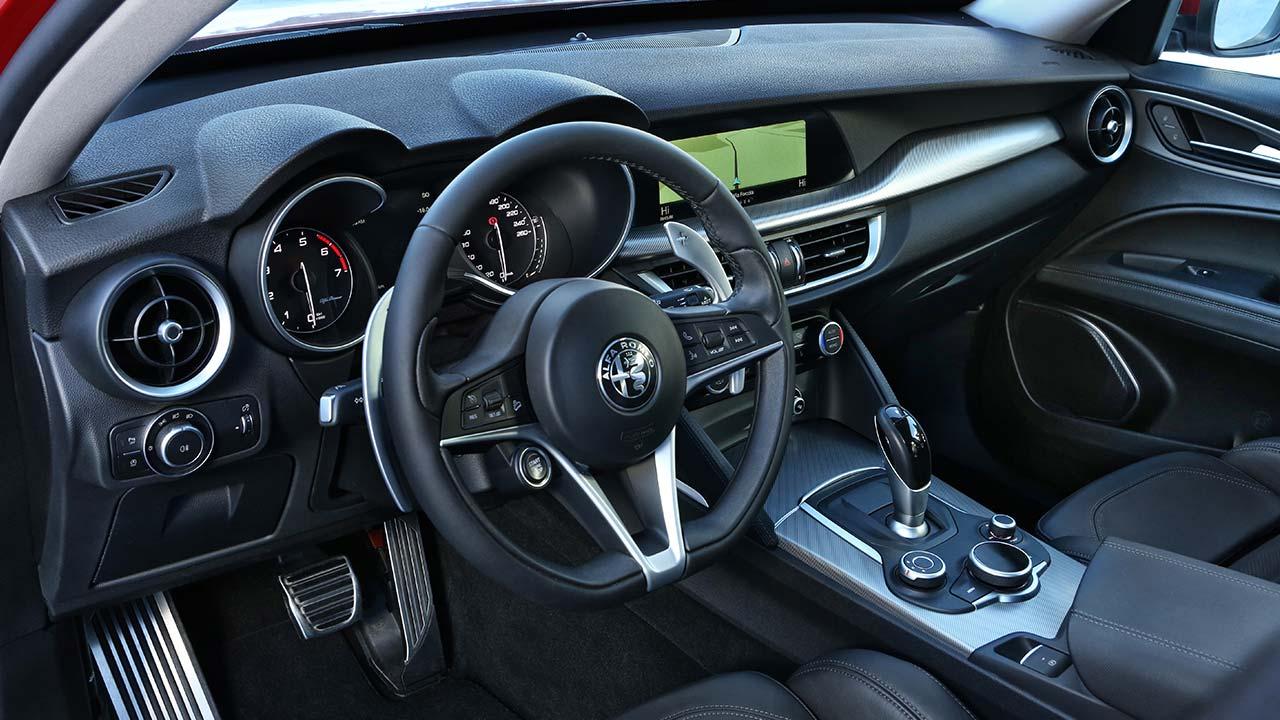 Alfa Romeo Stelvio - Cockpit