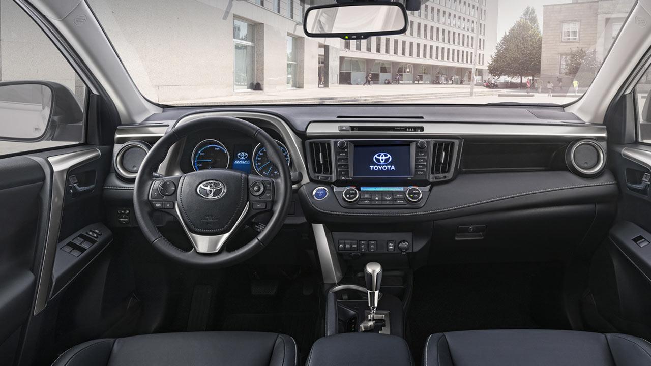 Toyota RAV4 - Cockpit
