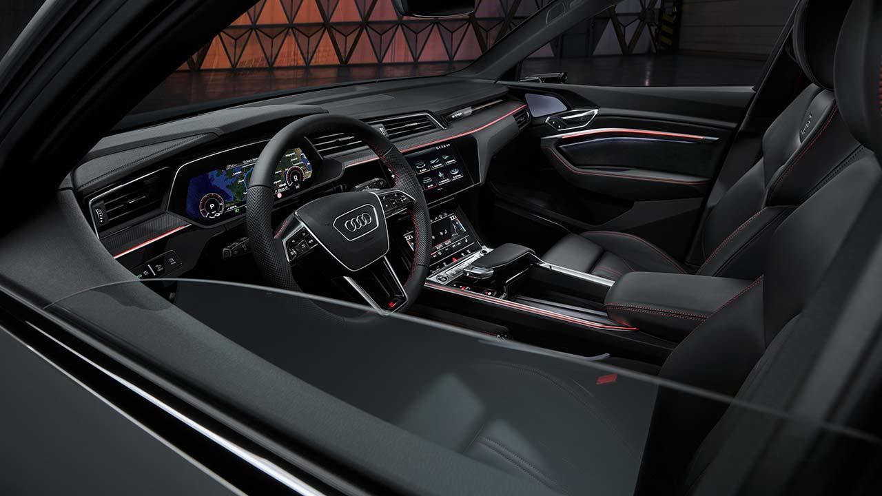 Audi Q8 e-tron - Vordersitze