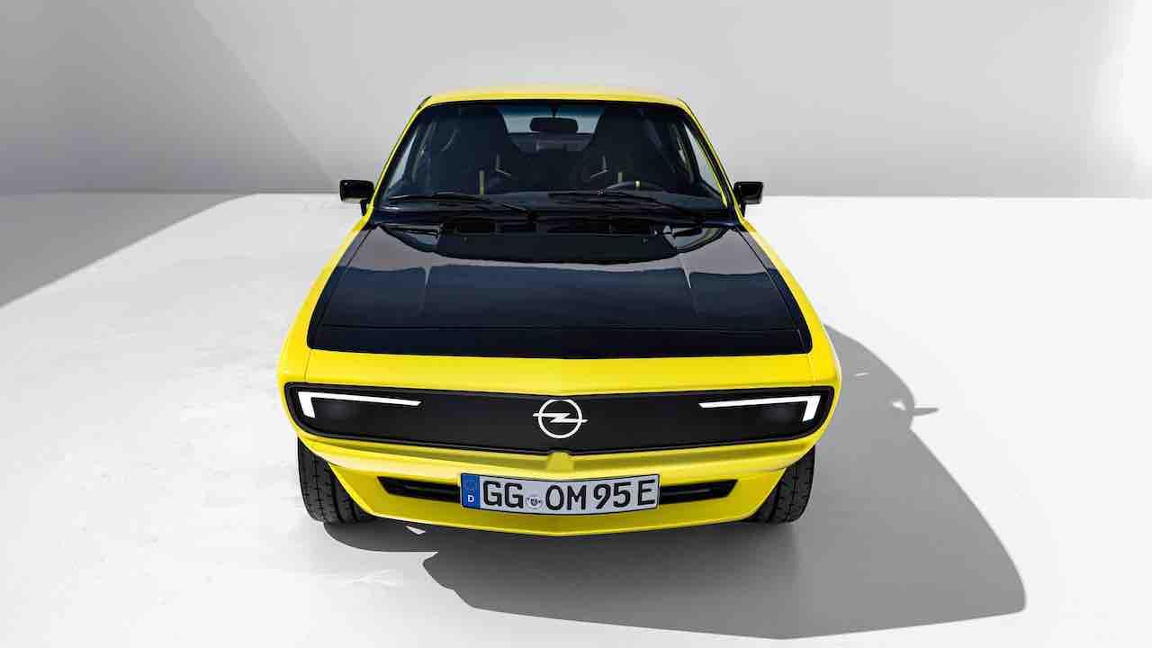 Opel Manta GSe ElektroMOD - Frontansicht