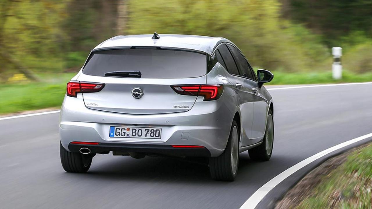 Opel Astra - Heckansicht