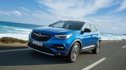 Opel Grandland X - in voller Fahrt