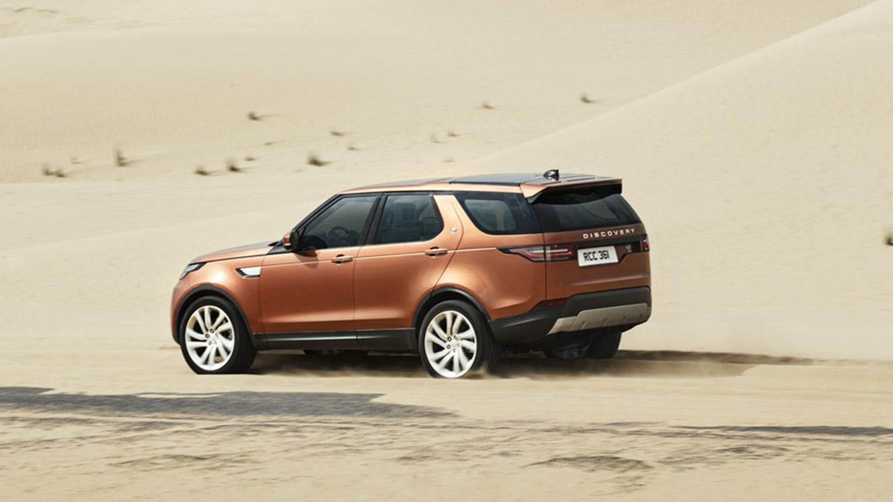 Land Rover Discovery - in der Wüste