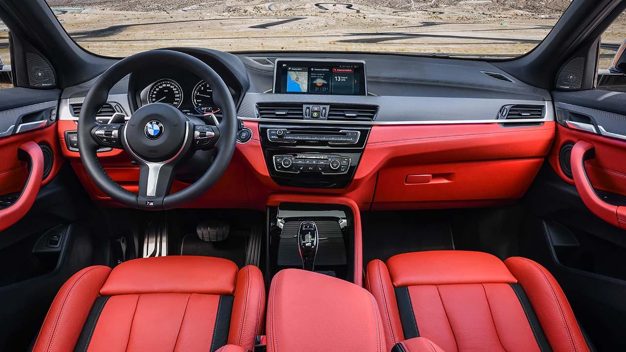 BMW X2 M35i - Cockpit