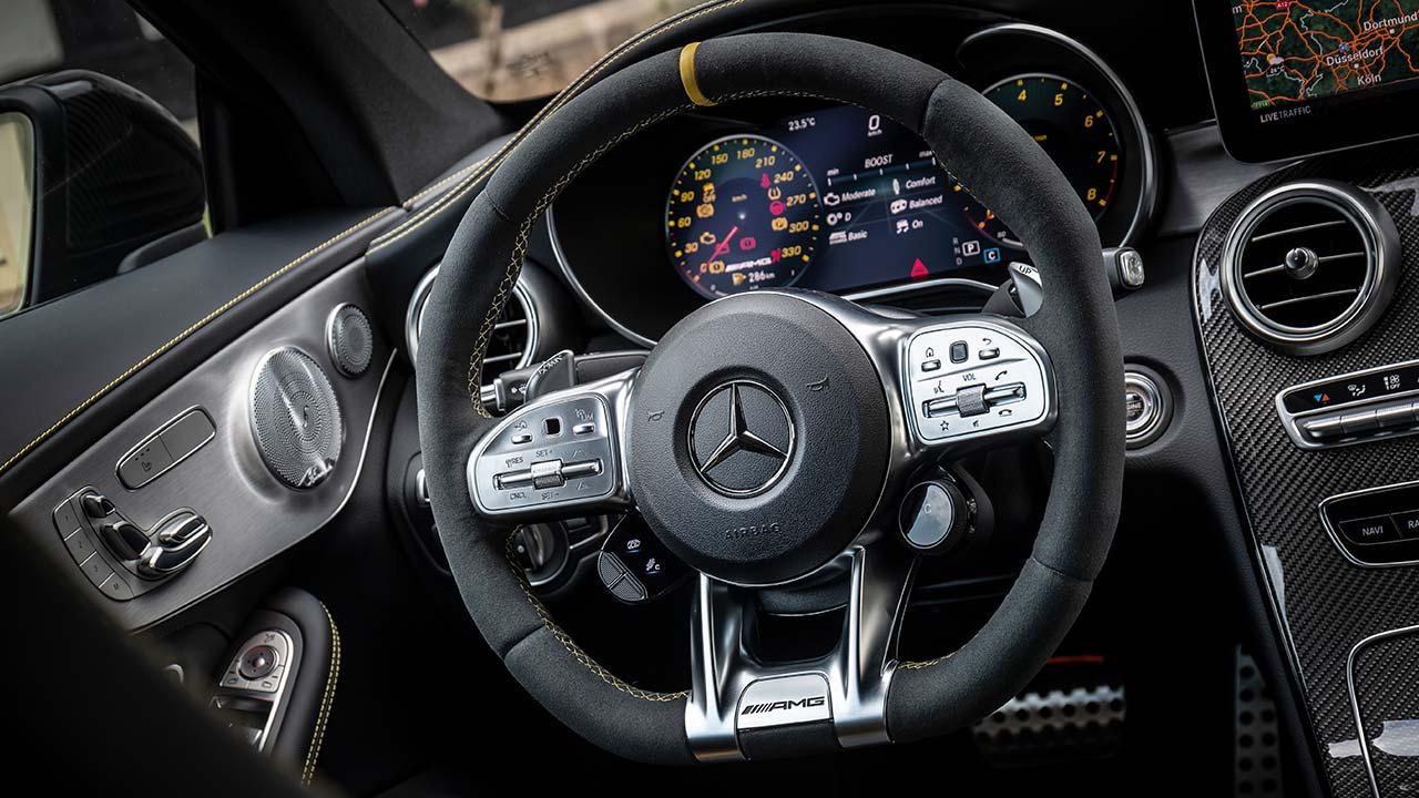 Mercedes-AMG C 63 S Coupé - Cockpit