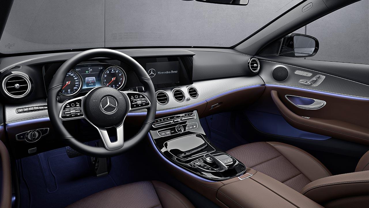 Mercedes-Benz E-Klasse Limousine - Cockpit